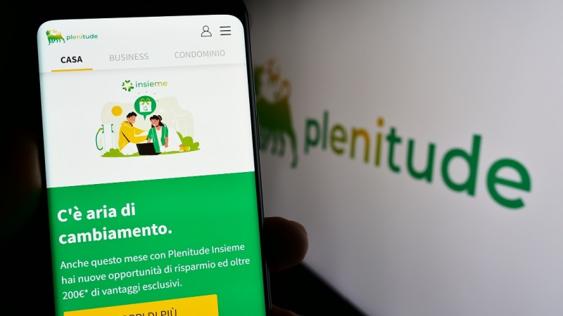Offerta Eni Plenitude su smartphone e monitor